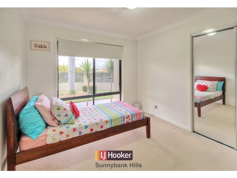 22 Lily Circuit, Kuraby QLD 4112