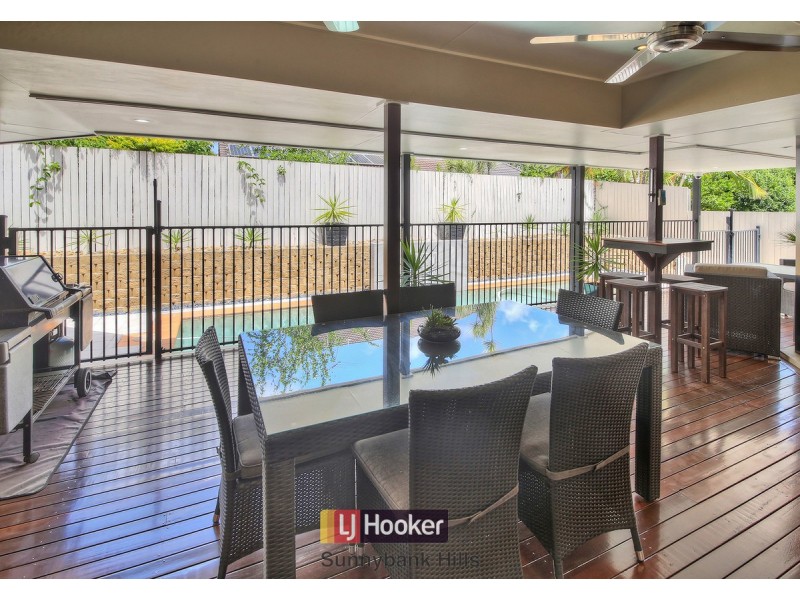 22 Lily Circuit, Kuraby QLD 4112