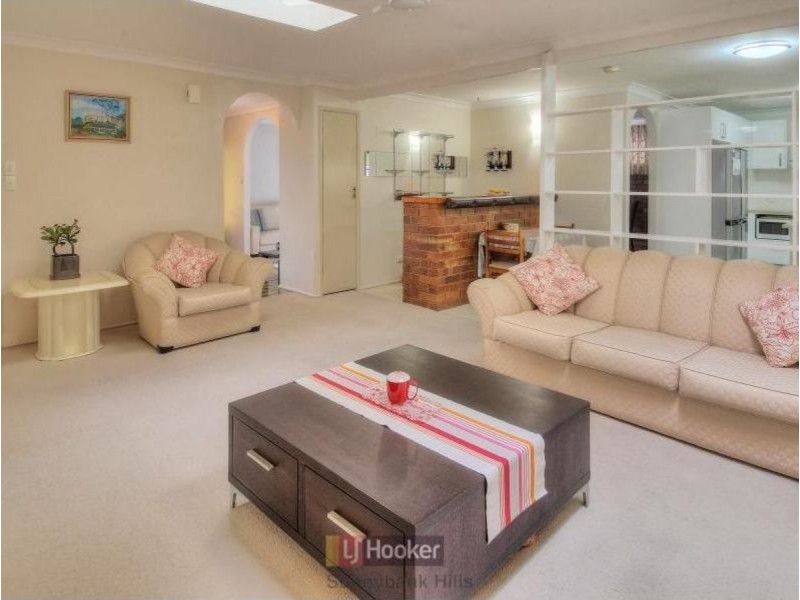 11 Tranberg Street, Sunnybank QLD 4109