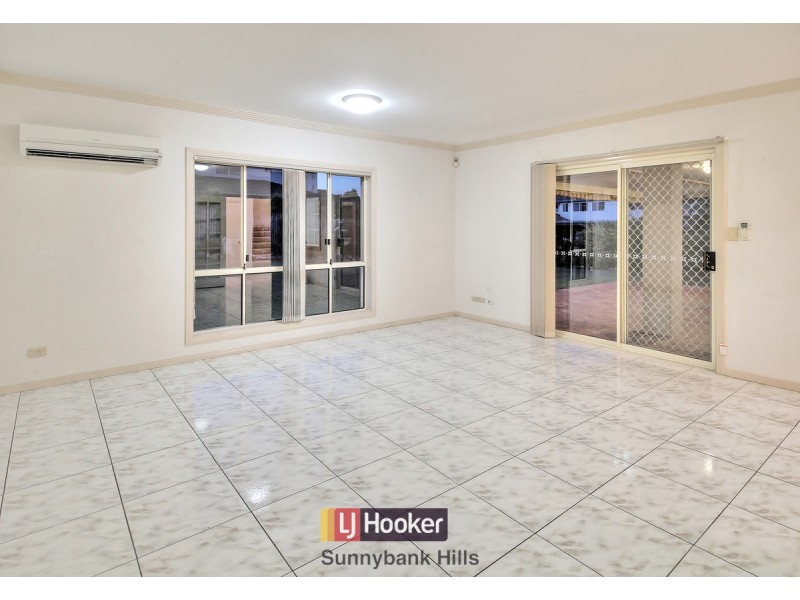 3 Liquidambar Place, Stretton QLD 4116