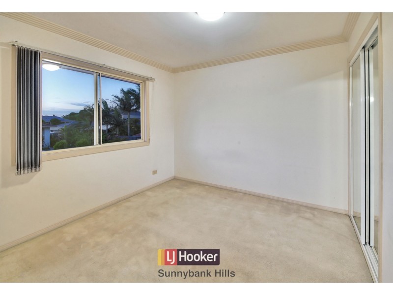 3 Liquidambar Place, Stretton QLD 4116