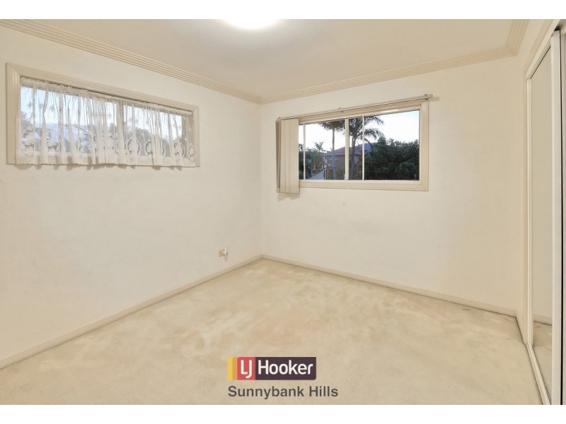 3 Liquidambar Place, Stretton QLD 4116