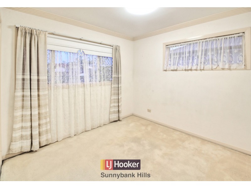 3 Liquidambar Place, Stretton QLD 4116