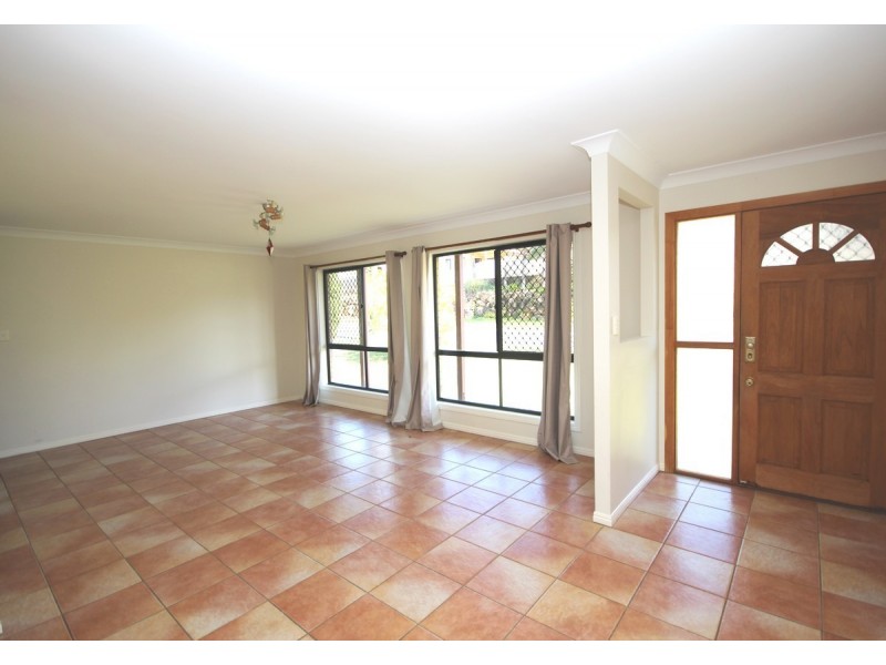 31 Alan Crescent, Eight Mile Plains QLD 4113