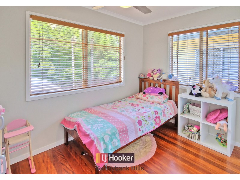 22 St Patrick Avenue, Kuraby QLD 4112