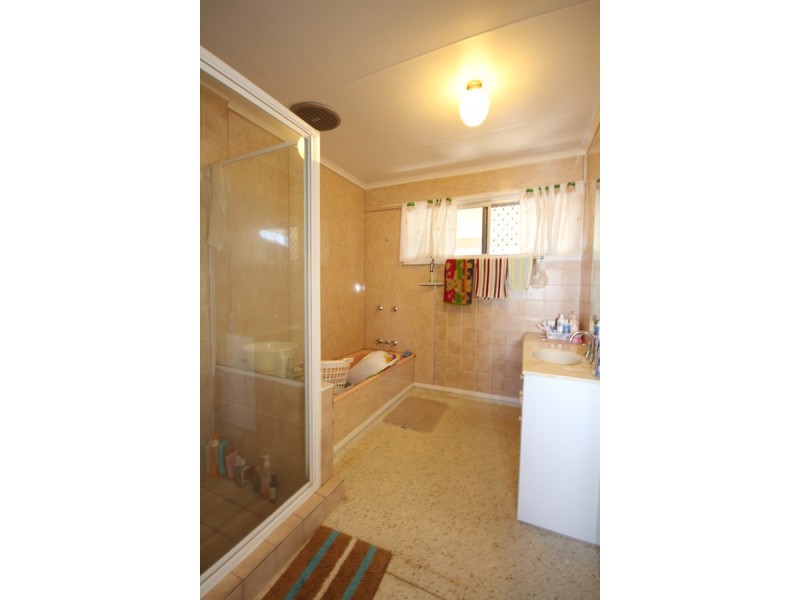 39 Callendar Street, Sunnybank Hills QLD 4109