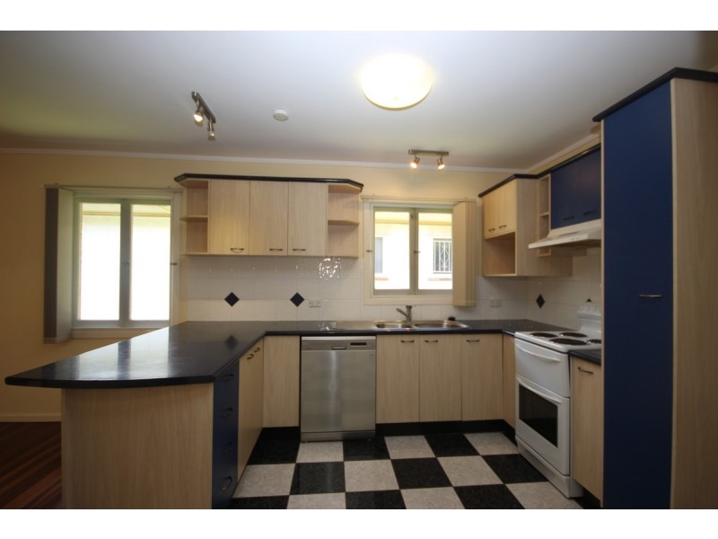 11 Trudgian Street, Sunnybank QLD 4109