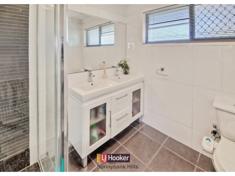 6 Driftwood Street, Sunnybank Hills QLD 4109