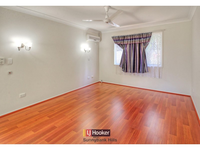 4 Eastcourt Lane, Sunnybank Hills QLD 4109