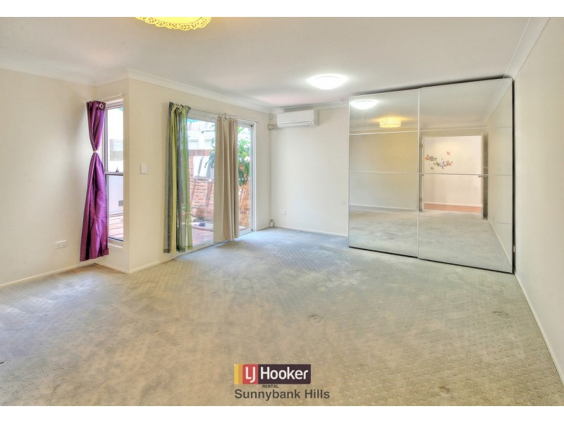 4 Eastcourt Lane, Sunnybank Hills QLD 4109