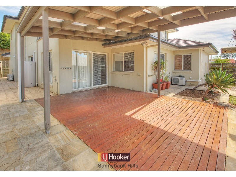 11 Silverbirch Close, Eight Mile Plains QLD 4113