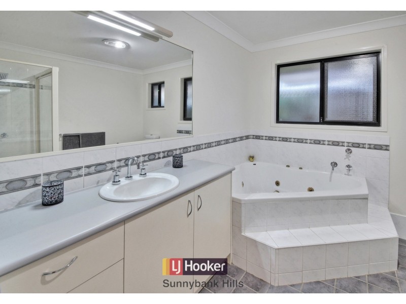 89 Sunflower Crescent, Calamvale QLD 4116