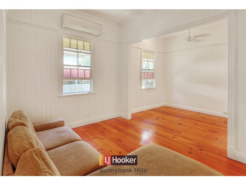 19 Evenwood Street, Coopers Plains QLD 4108