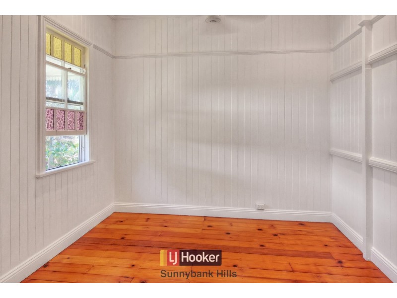 19 Evenwood Street, Coopers Plains QLD 4108