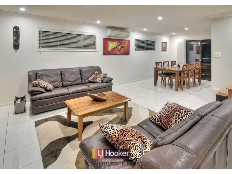 52 Dunstable Street, Macgregor QLD 4109