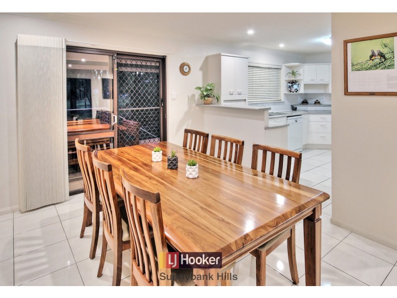 52 Dunstable Street, Macgregor QLD 4109