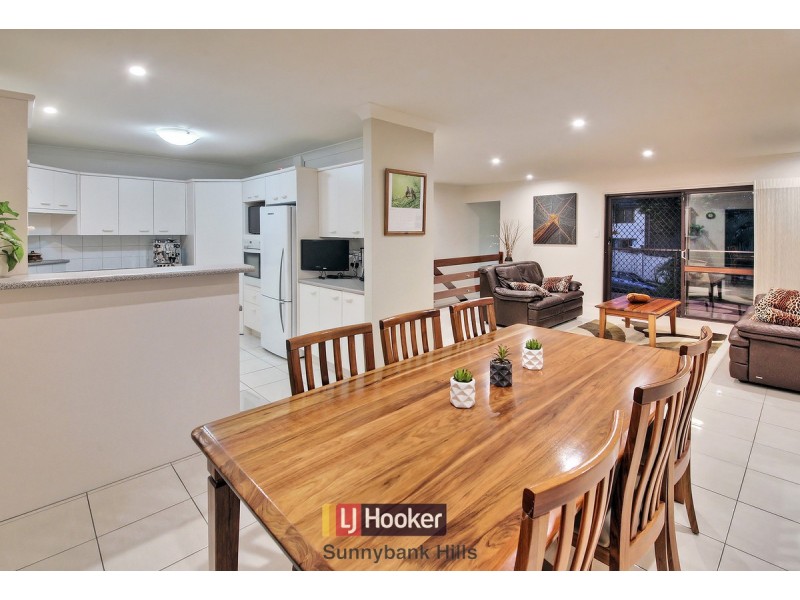 52 Dunstable Street, Macgregor QLD 4109