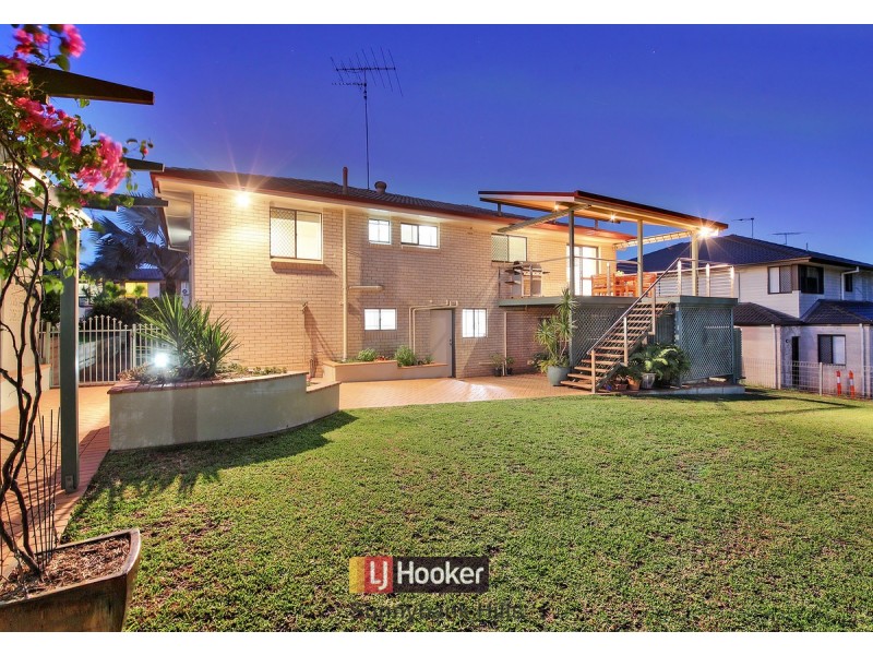 52 Dunstable Street, Macgregor QLD 4109