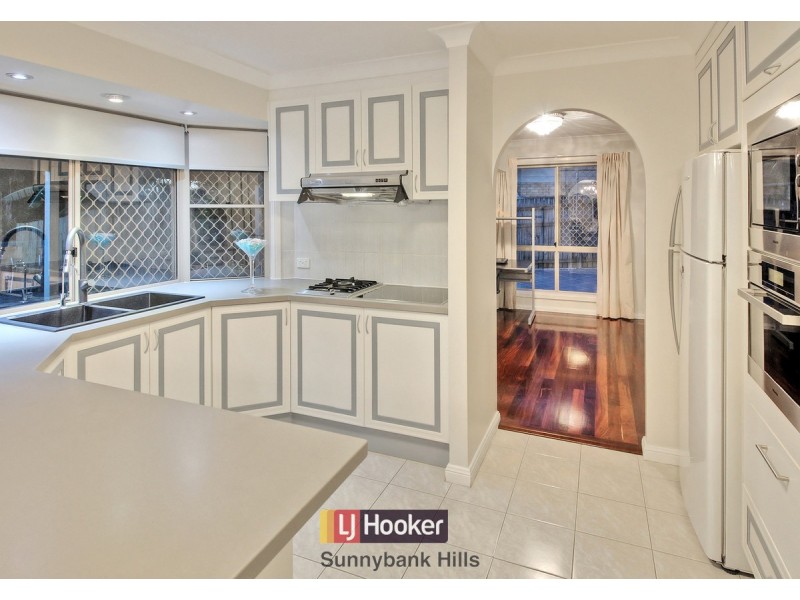 111 Penson Street, Stretton QLD 4116