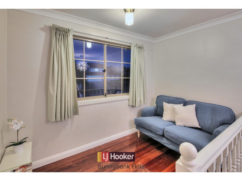 111 Penson Street, Stretton QLD 4116