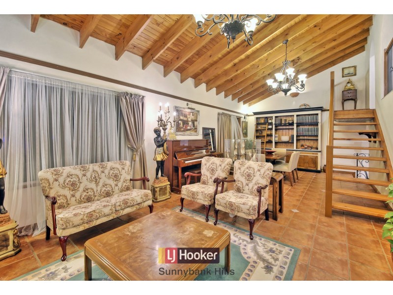 38 Arkose Street, Eight Mile Plains QLD 4113