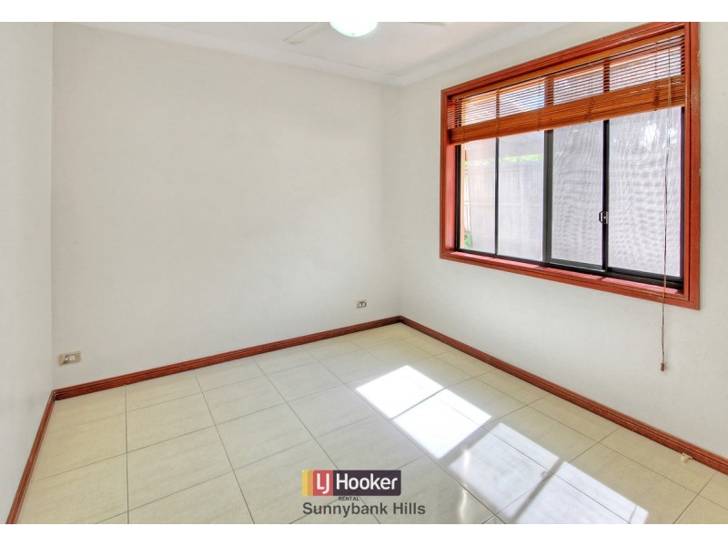 9 Maidenhair Place, Calamvale QLD 4116