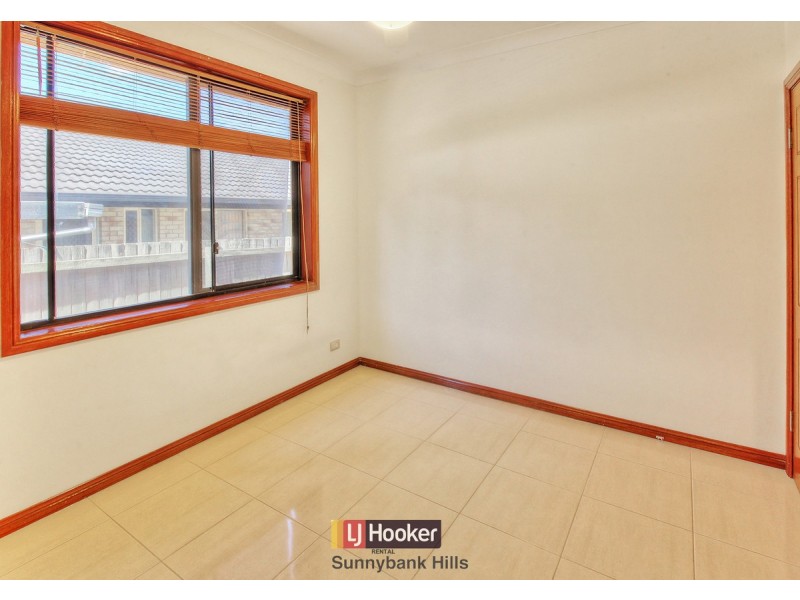 9 Maidenhair Place, Calamvale QLD 4116