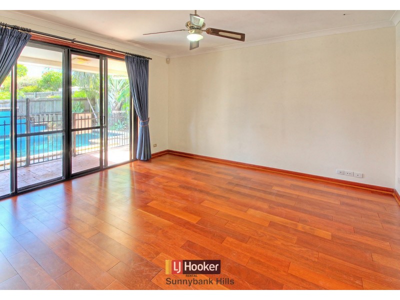 9 Maidenhair Place, Calamvale QLD 4116