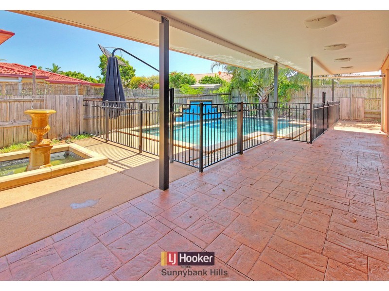 9 Maidenhair Place, Calamvale QLD 4116