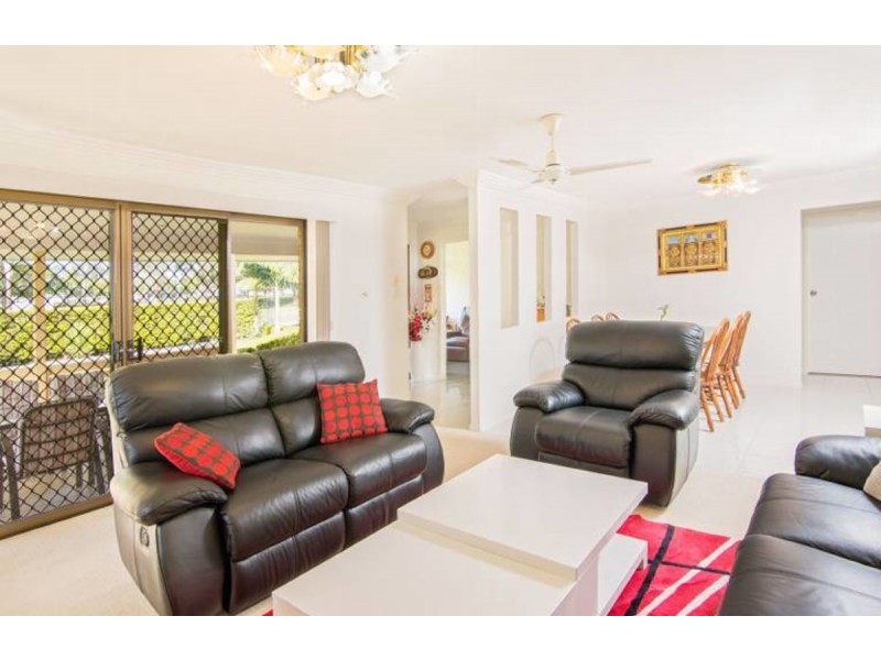 122 Borella Road, Sunnybank Hills QLD 4109