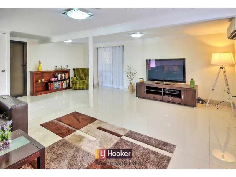 32 Christopher Street, Sunnybank Hills QLD 4109