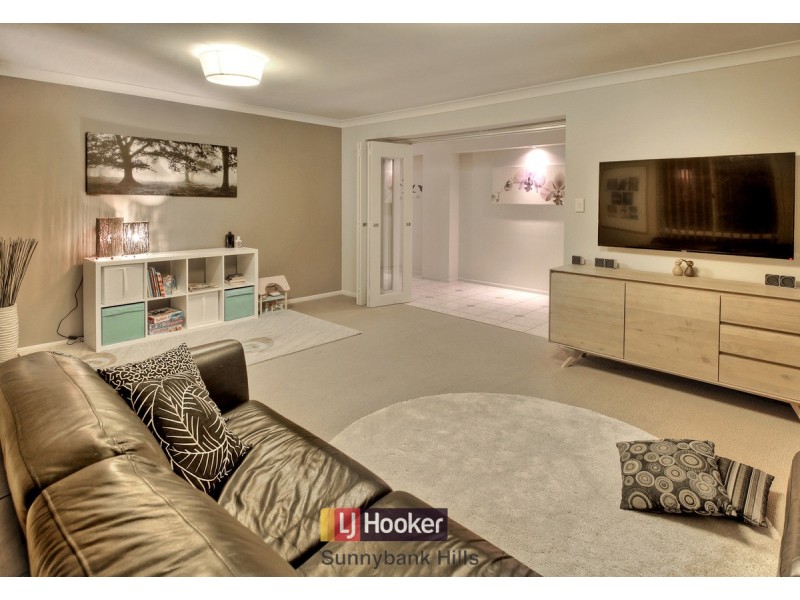 36 Cottonwood Crescent, Calamvale QLD 4116