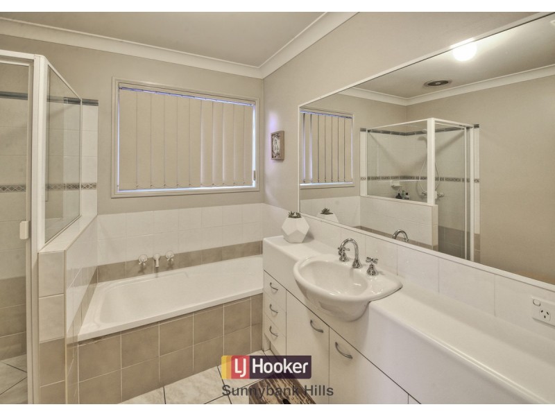36 Cottonwood Crescent, Calamvale QLD 4116