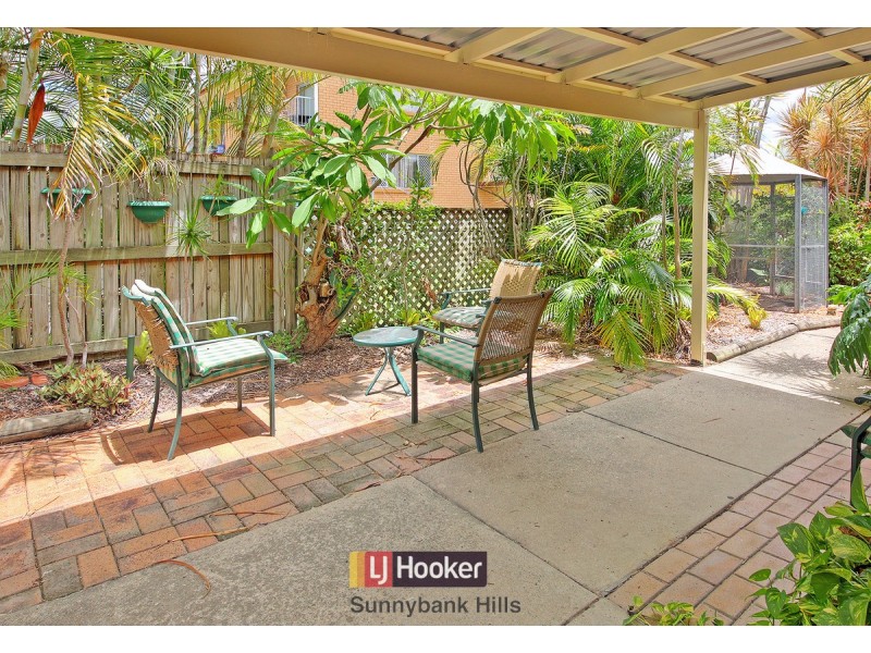 1/37 Vera Street, Greenslopes QLD 4120