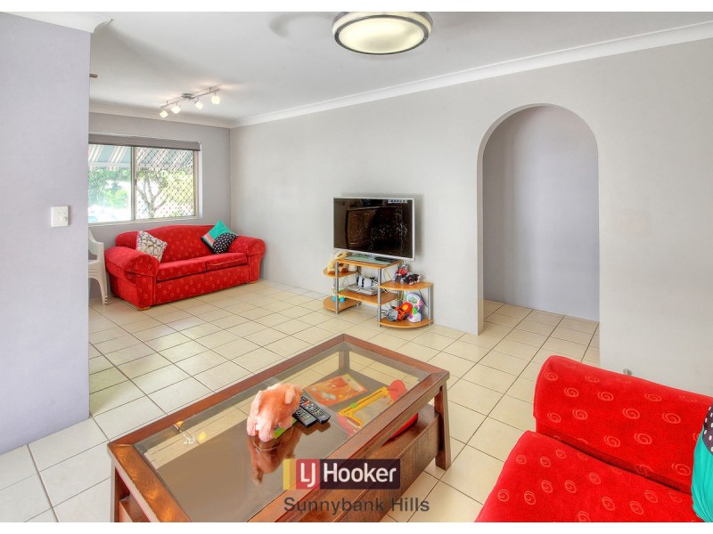 1/37 Vera Street, Greenslopes QLD 4120