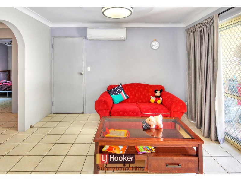 1/37 Vera Street, Greenslopes QLD 4120