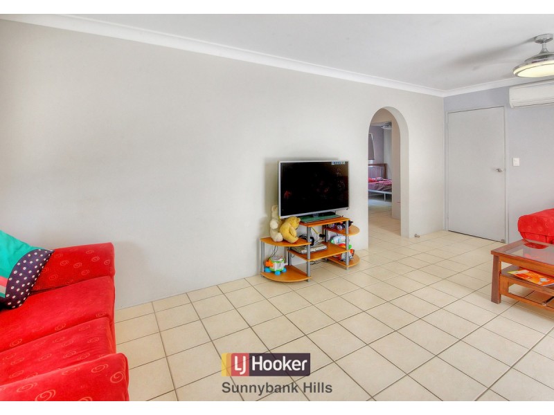 1/37 Vera Street, Greenslopes QLD 4120