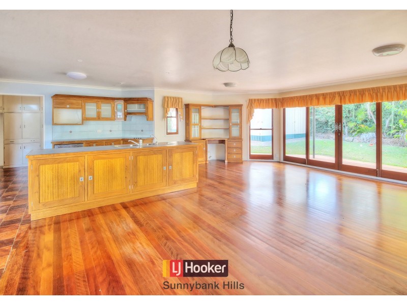 74 Dunedin Street, Sunnybank QLD 4109