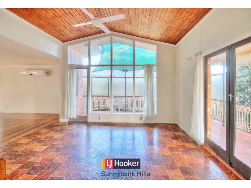 74 Dunedin Street, Sunnybank QLD 4109