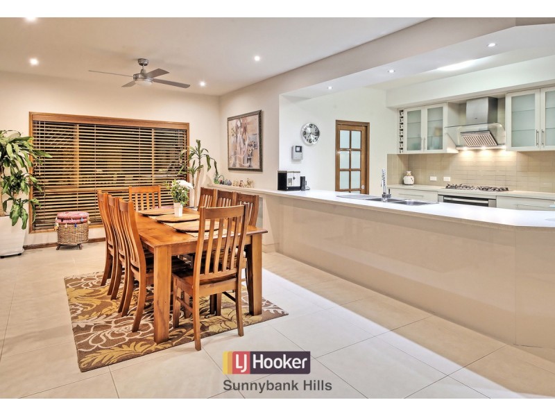 4 Dominion Street, Eight Mile Plains QLD 4113