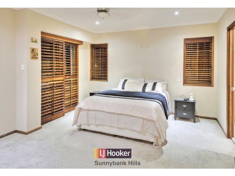 4 Dominion Street, Eight Mile Plains QLD 4113