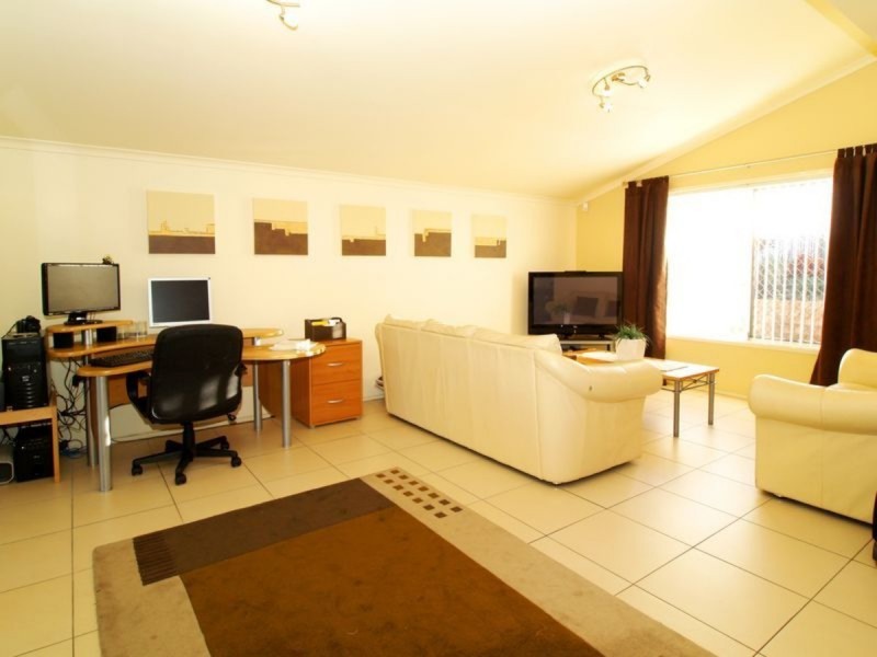 4 Sandpebble Court, Algester QLD 4115