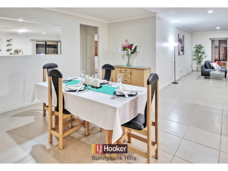 43 Larapinta Circuit, Parkinson QLD 4115