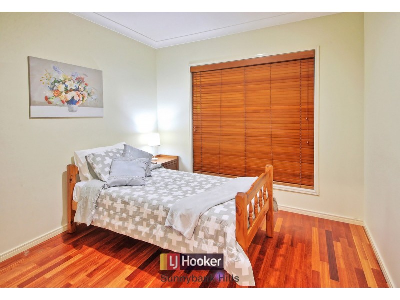 43 Larapinta Circuit, Parkinson QLD 4115