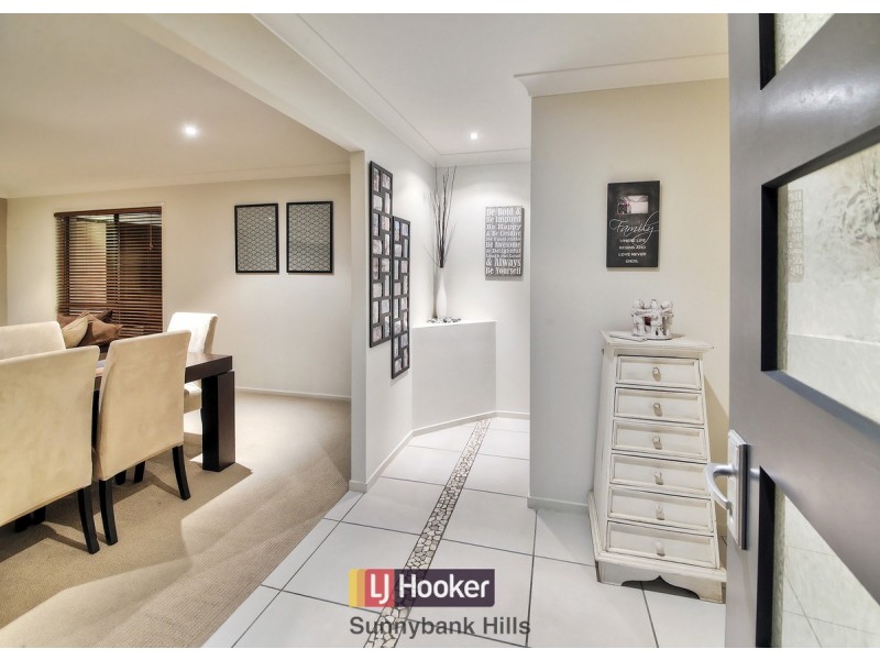 23 Scribbly Gum Street, Sunnybank Hills QLD 4109