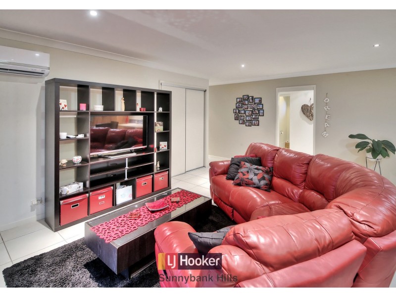 23 Scribbly Gum Street, Sunnybank Hills QLD 4109