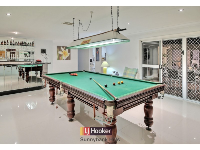 142 Kardella Street, Stretton QLD 4116