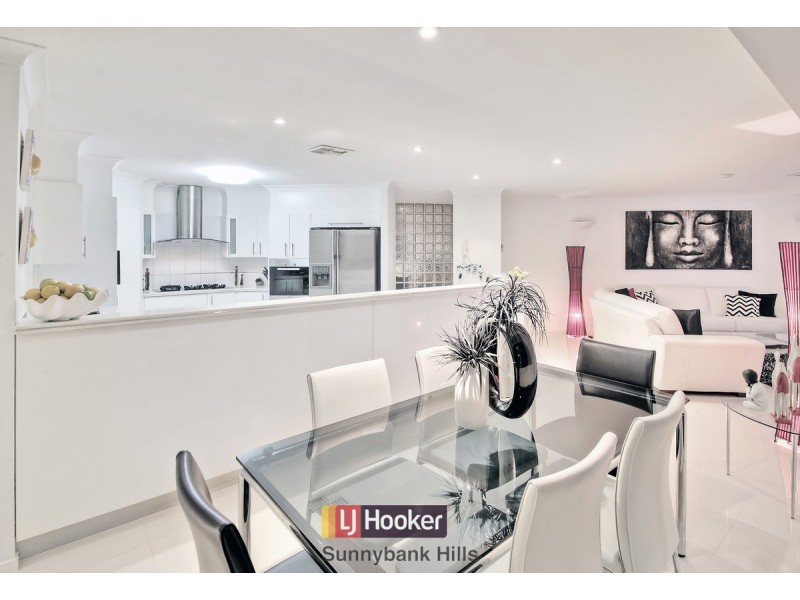 142 Kardella Street, Stretton QLD 4116