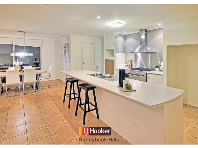 10 Leelaben Place, Eight Mile Plains QLD 4113