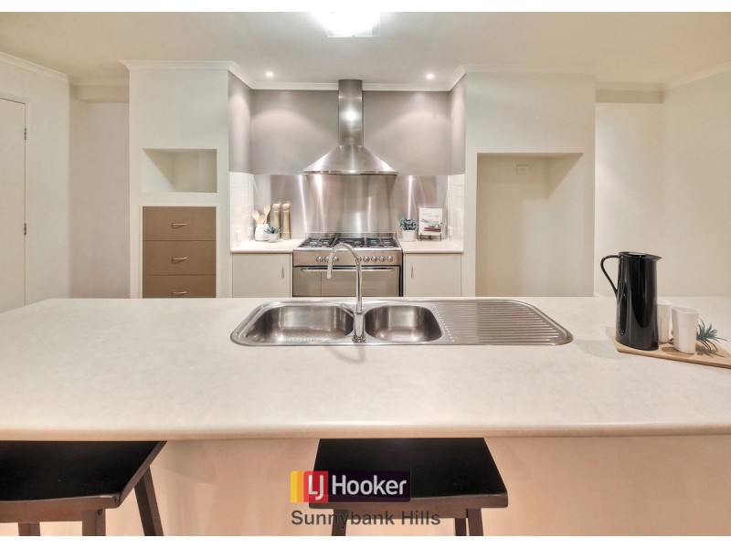 10 Leelaben Place, Eight Mile Plains QLD 4113